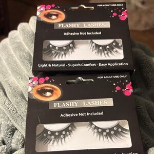 Halloween Women’s Dress Up Lashes
